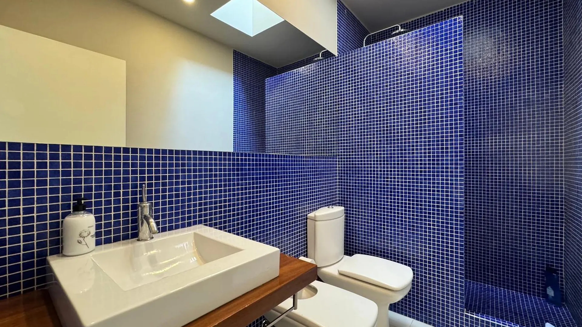 Modernist Gem Penthouse Apartment Barcelona 0*,  Spain